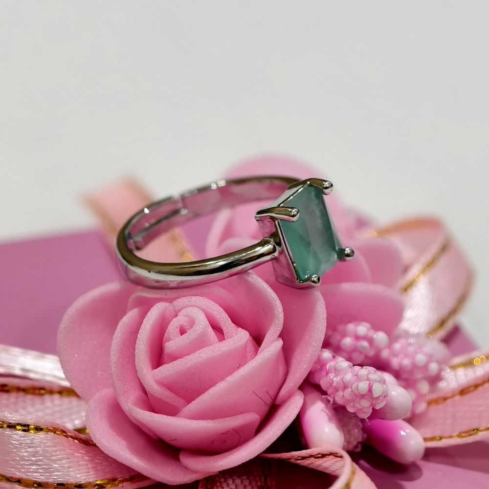 Special Women Ring with American Diamond Stone