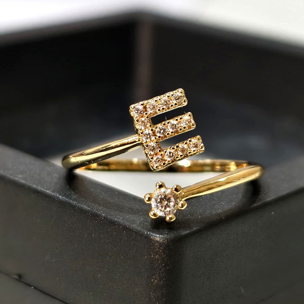 Special Women Zircon Adjustable Ring (E) Letter