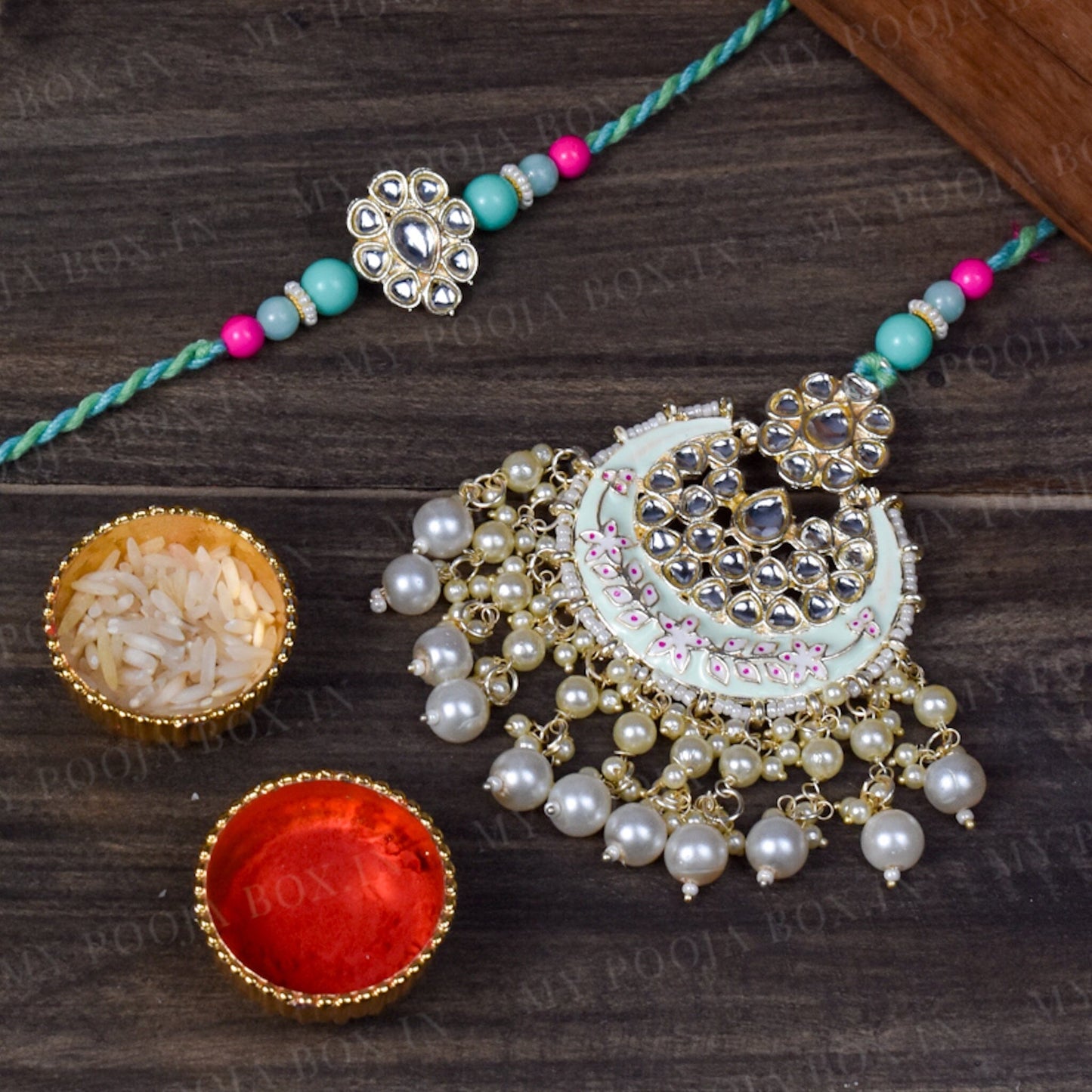 Navjeevan Pastel Green Bhaiya Bhabhi Rakhi