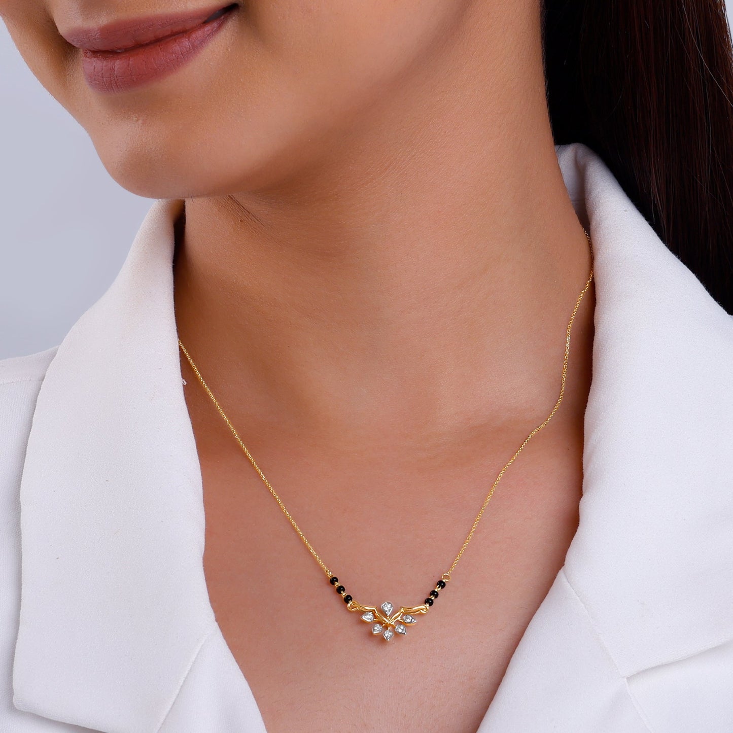 Gold Mellow Diamond Mangalsutra