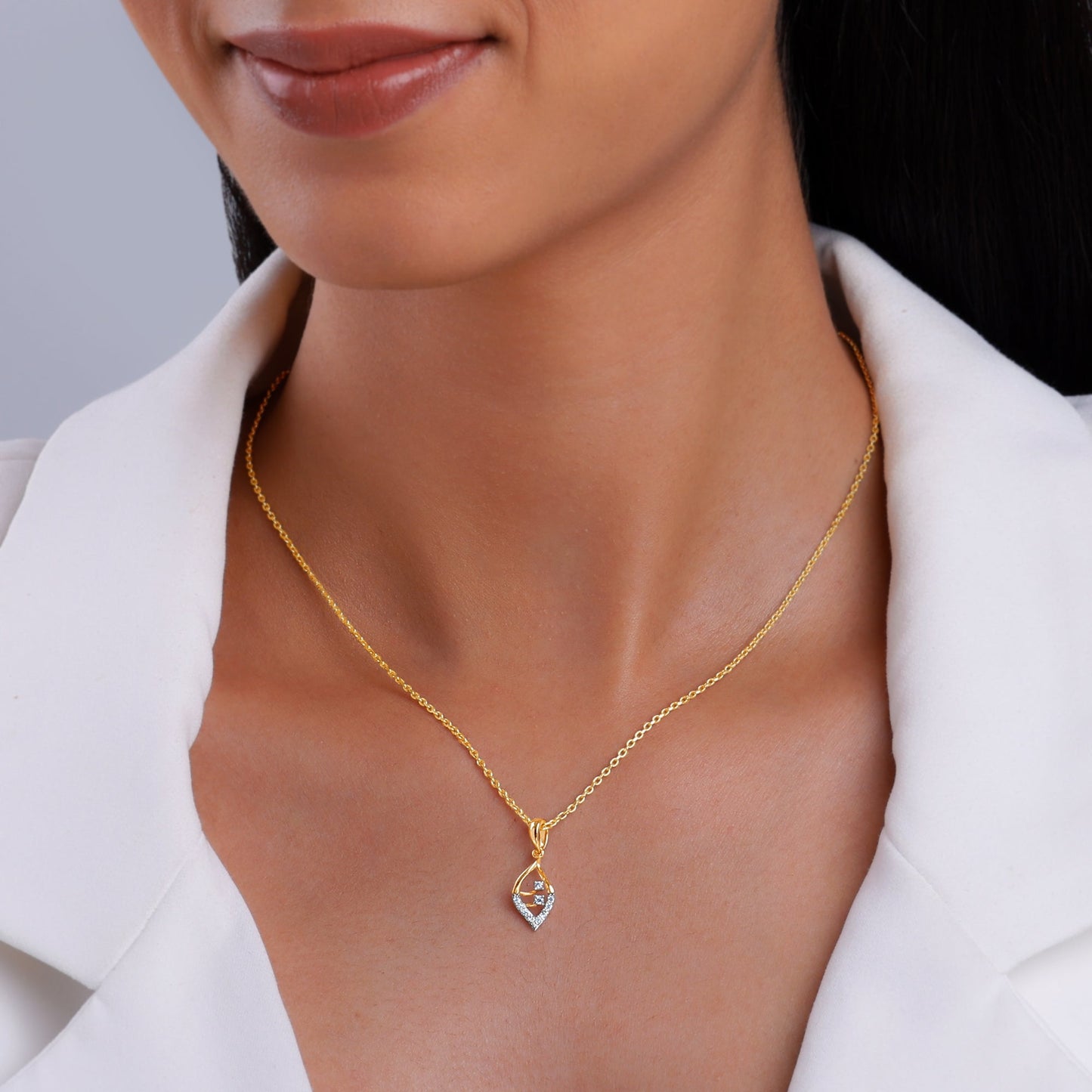 Gold Veil Diamond Pendant