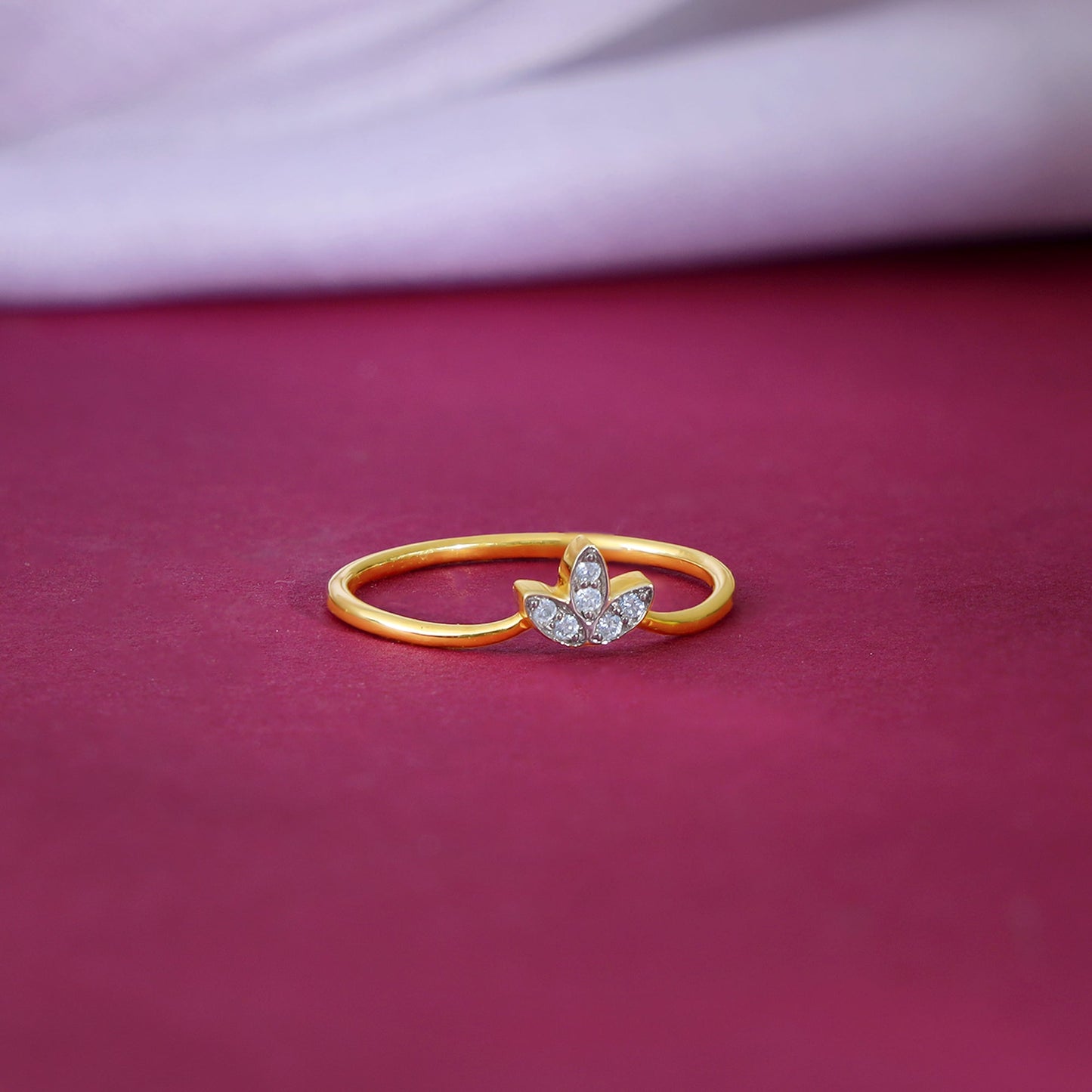 Gold Blooming Diamond Ring