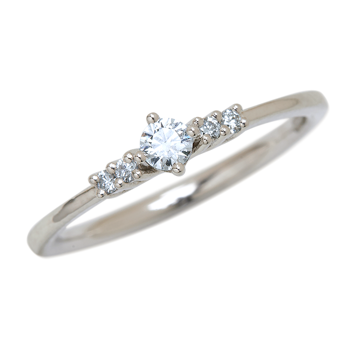 Aukera - Elegant Princess Diamond Ring