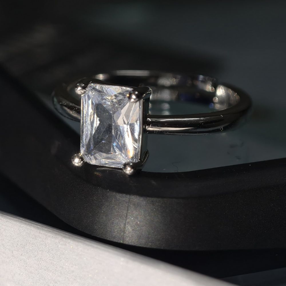 Radiant Cut Moissanite Engagement Ring
