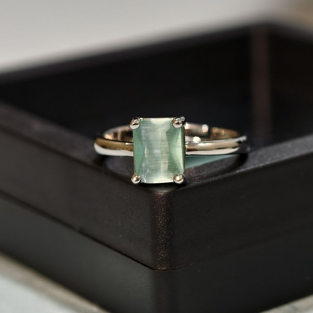 Special Women Ring with American Diamond Stone