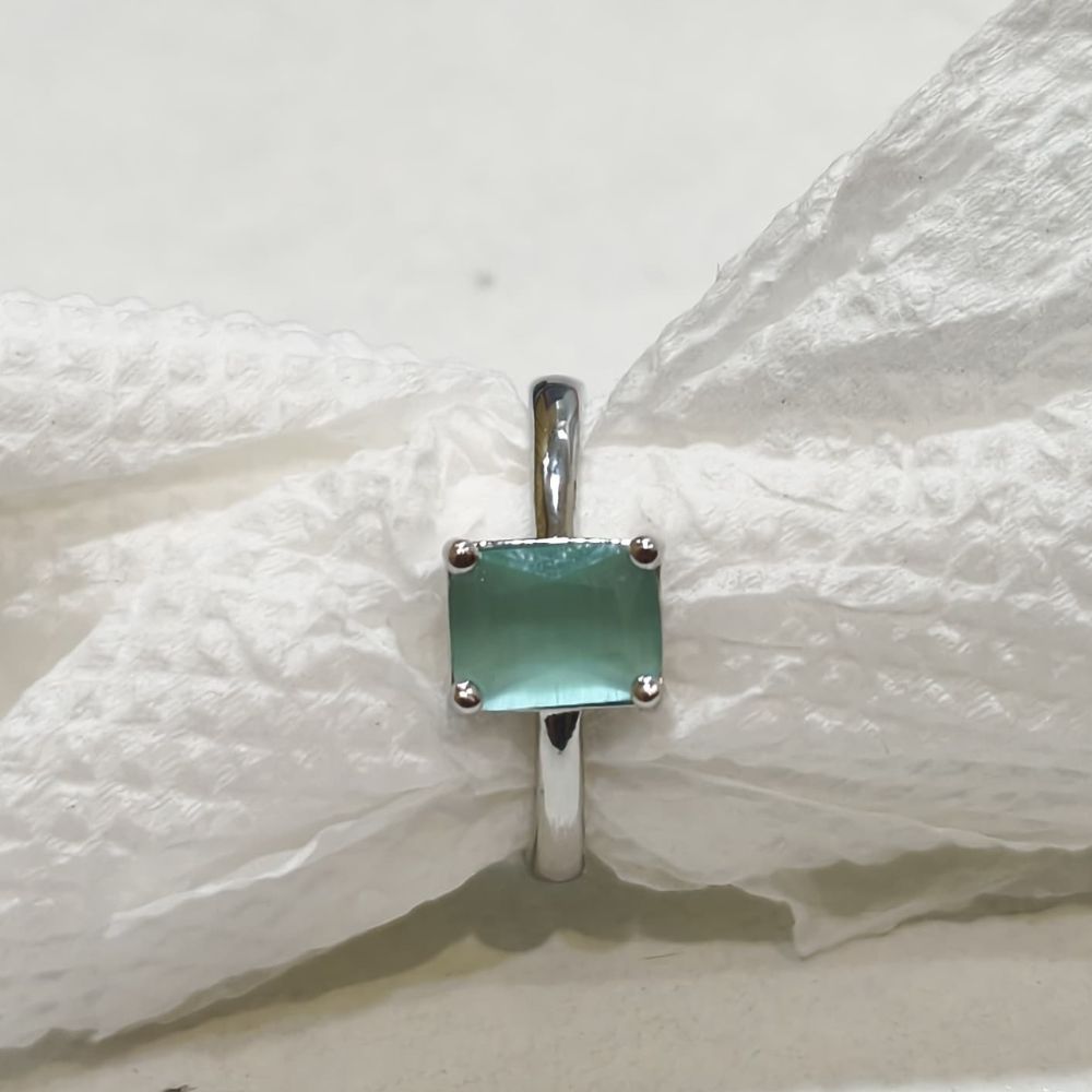 Special Women Ring with American Diamond Stone