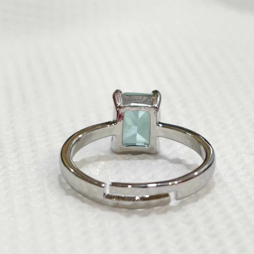 Special Women Ring with American Diamond Stone