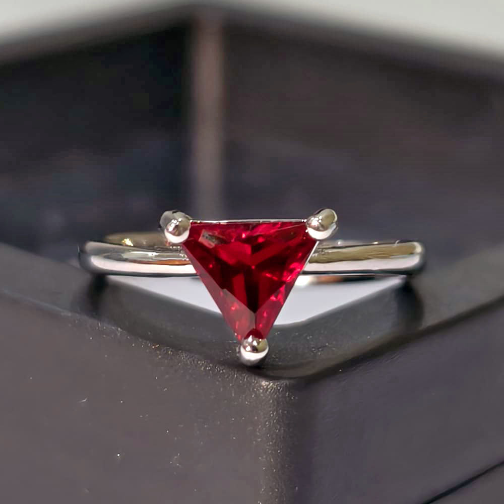Special Women Ring Silver Plated TRIANGLE CUT