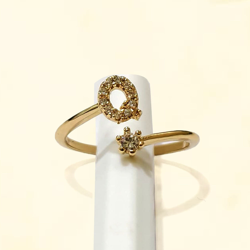 Special Women Zircon Adjustable Ring (Q) Letter