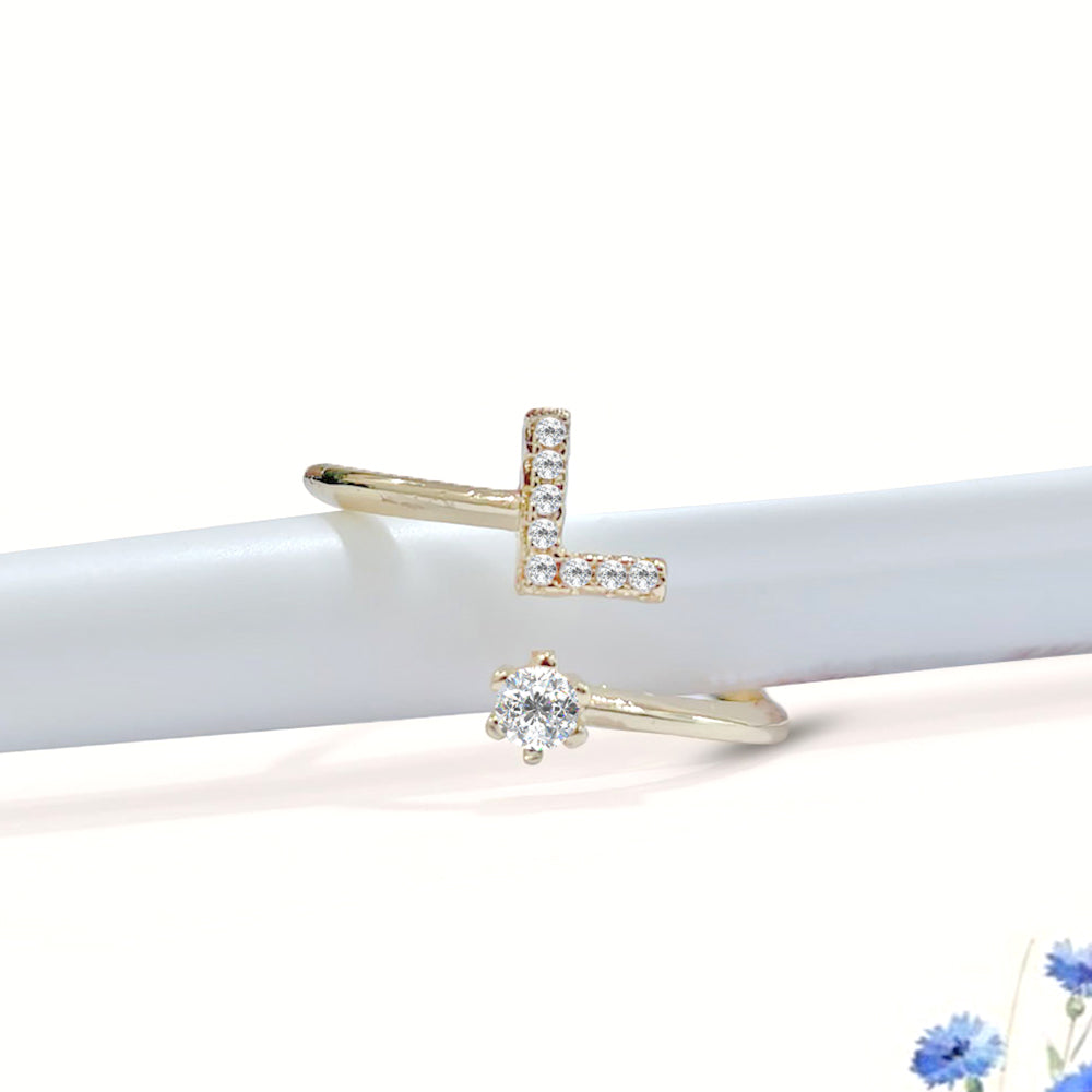Special Women Zircon Adjustable Ring (L) Letter