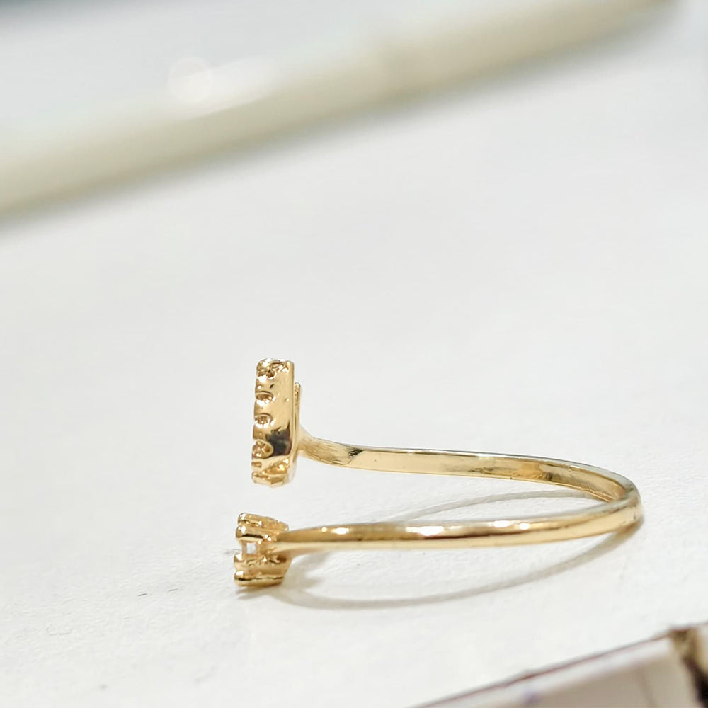 Special Women Zircon Adjustable Ring (U) Letter