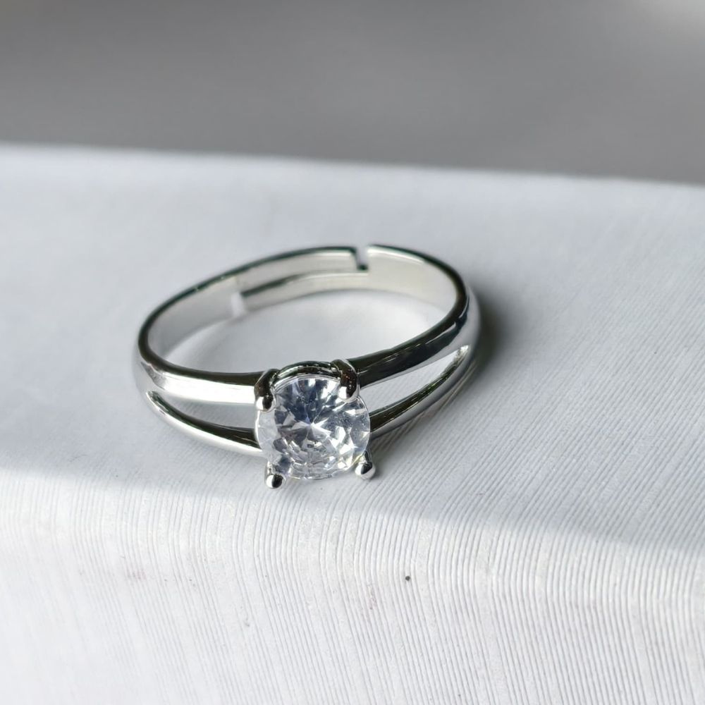 Women Silver Plated Floral Elegance Ring