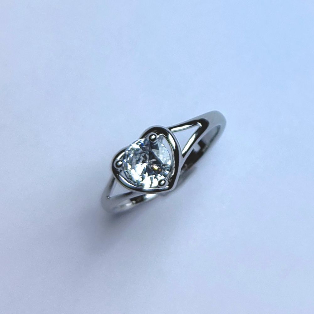 Heart shape Silver Plated Color Ring