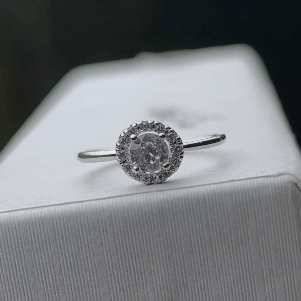 Radiant Aura Solitaire Ring