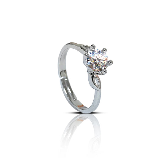 Eternal Twirl Solitaire Ring