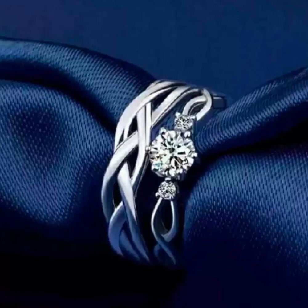 Heart Orbit Combo Ring