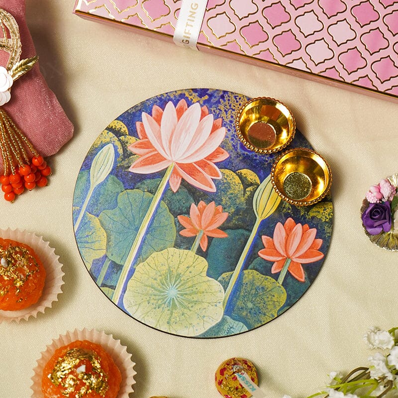 Graceful Bhaiya Bhabhi Rakhi Gifting Box