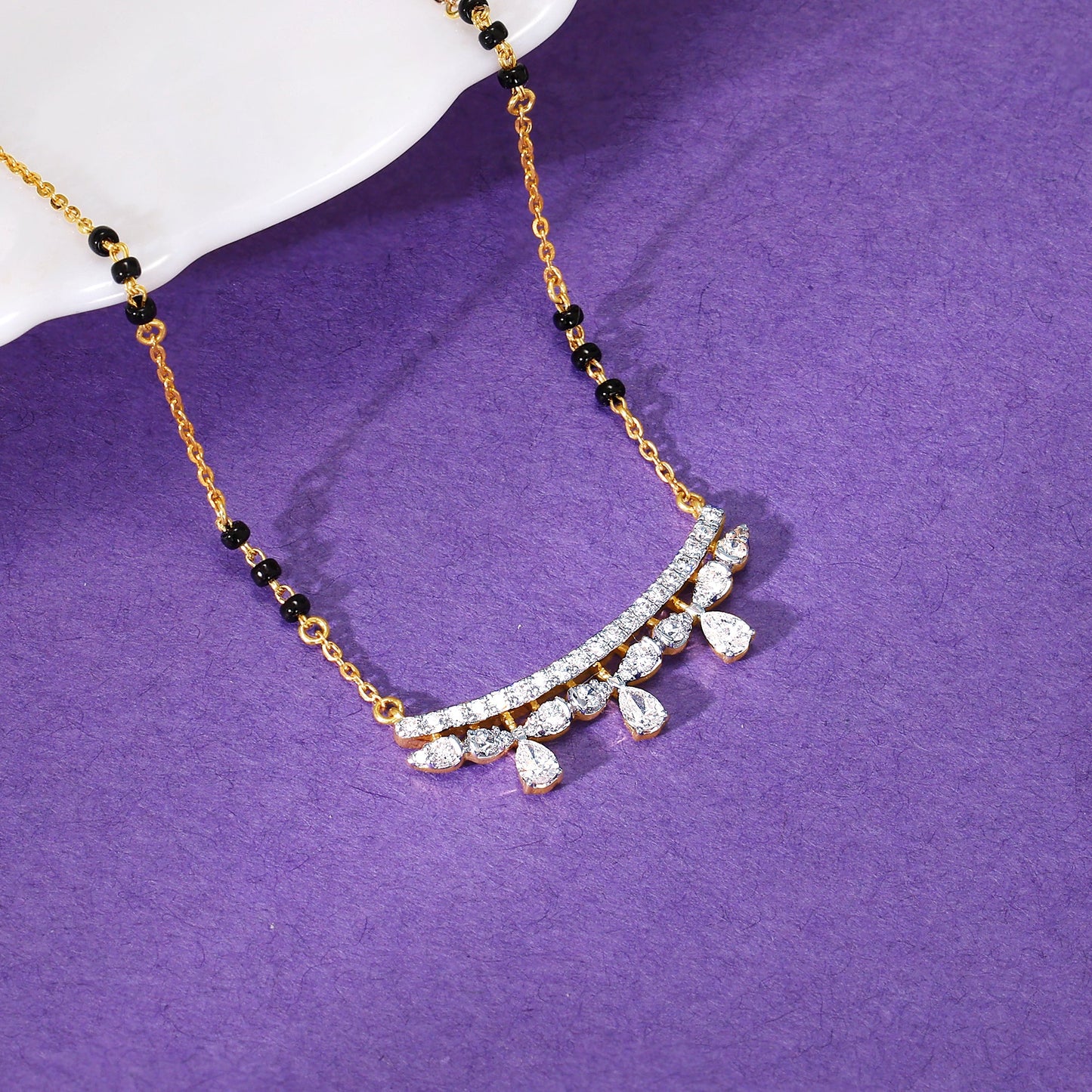 Gold Pavitra Diamond Mangalsutra