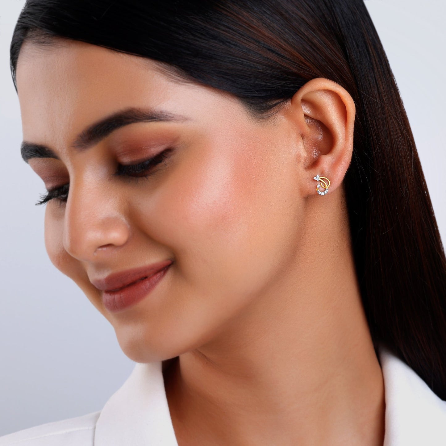 Gold Frilly Diamond Earrings