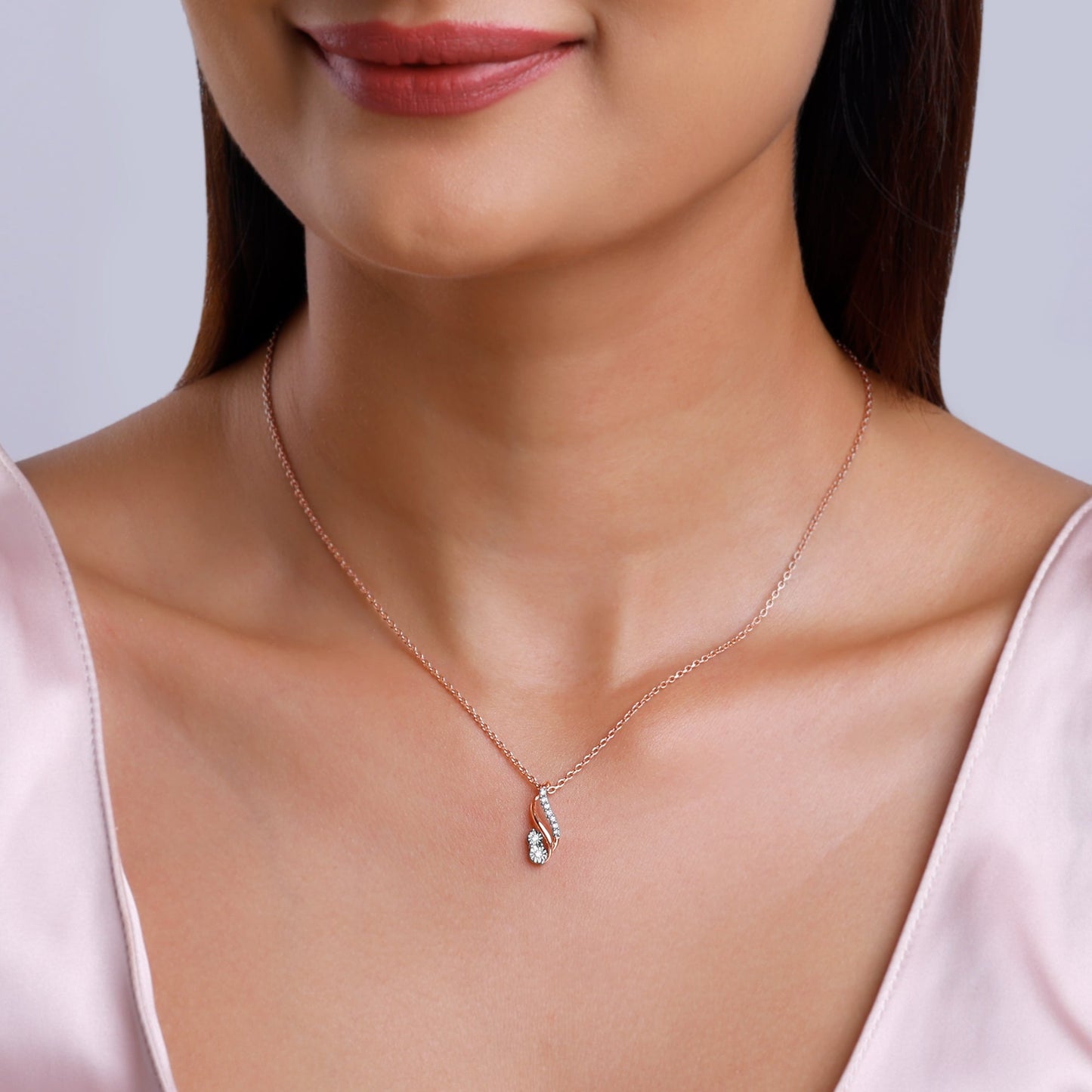 Rose Gold Beauty Diamond Pendant