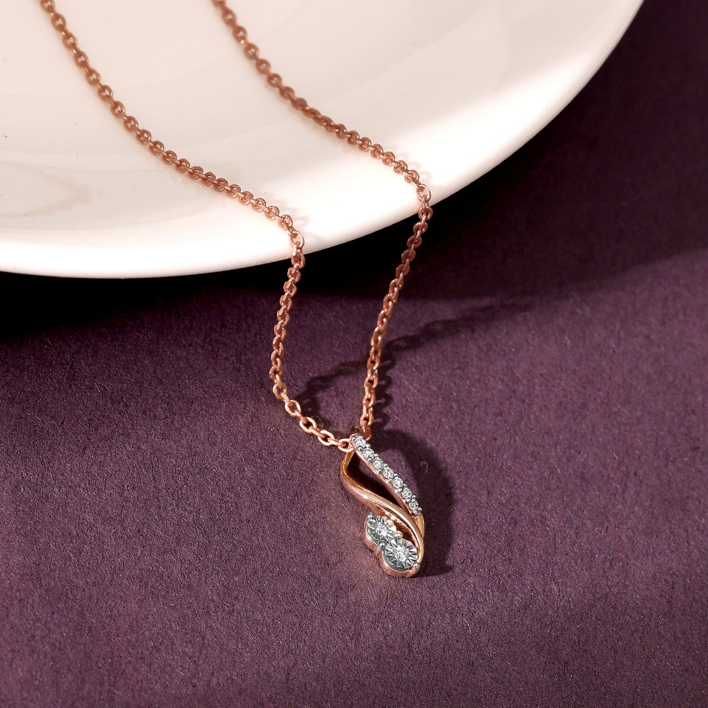 Rose Gold Beauty Diamond Pendant