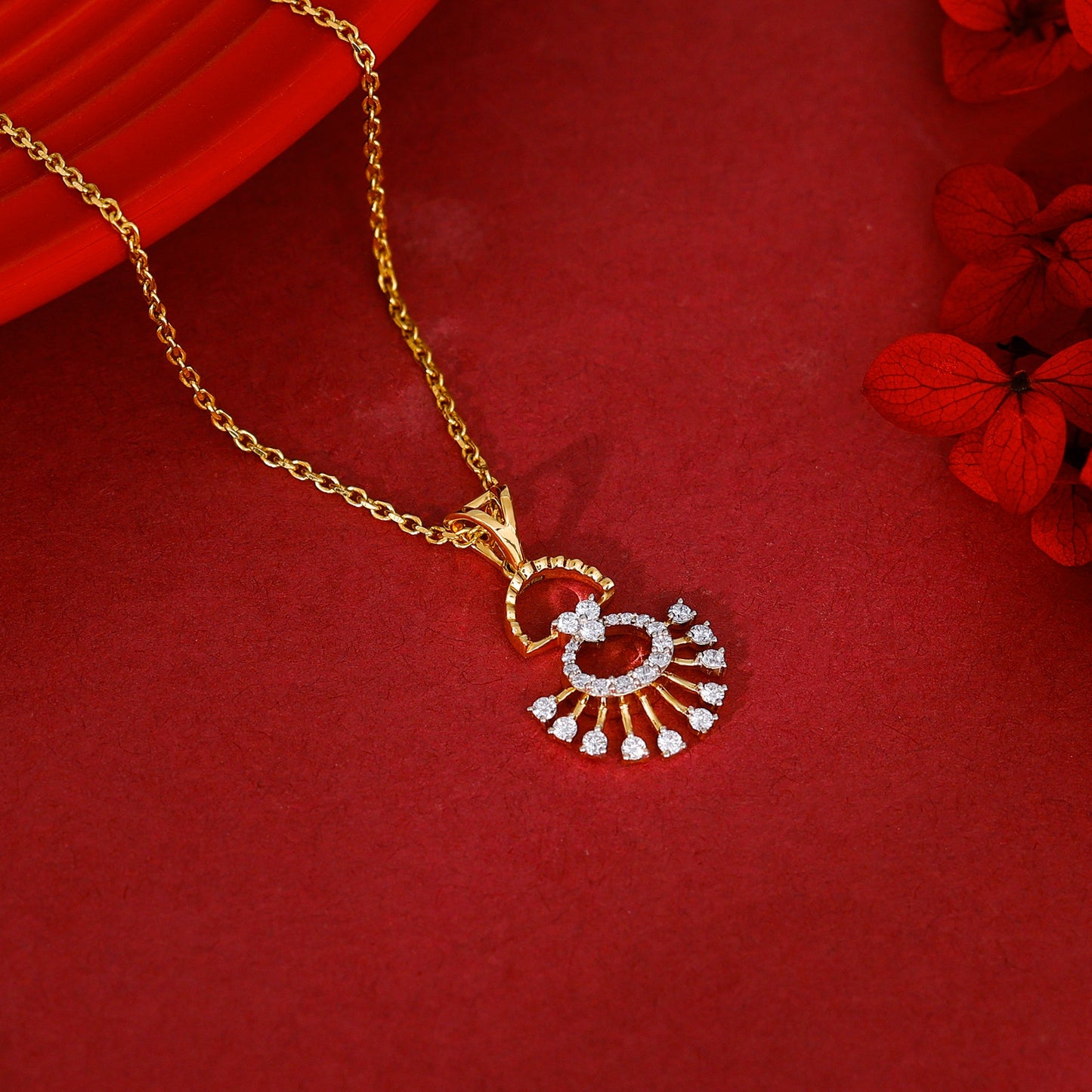 Gold Serene Moments Diamond Pendant