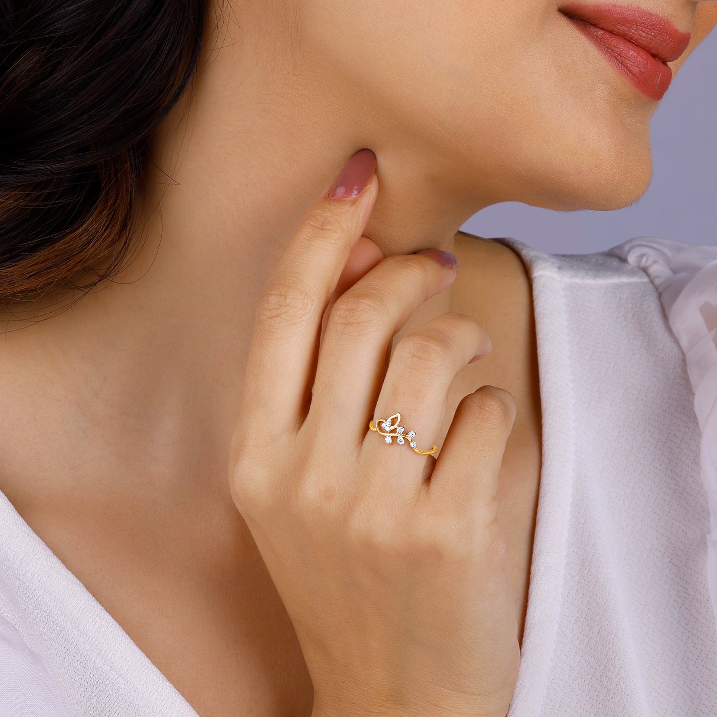 Gold Magnificent Petals Diamond Ring