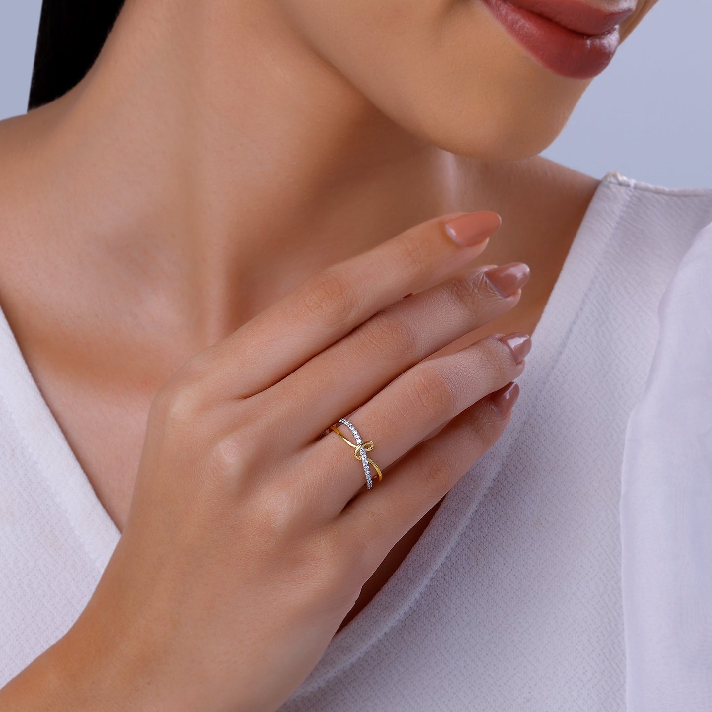 Gold Forever Knot Diamond Ring