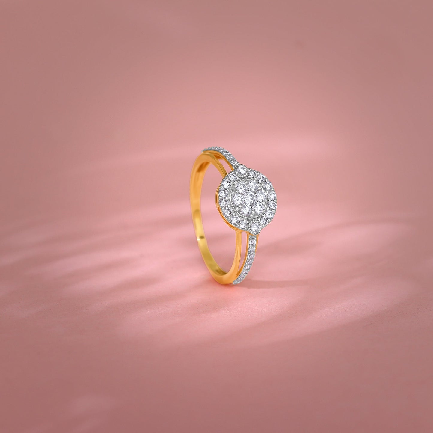 Gold Epireal Diamond Ring