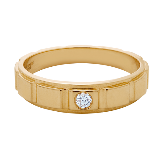 Aukera – Axis Line Diamond Band