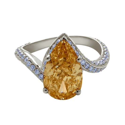 Aukera – Champagne Wave Pear Ring