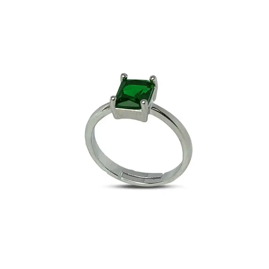 Elegant Emerald Solitaire Ring